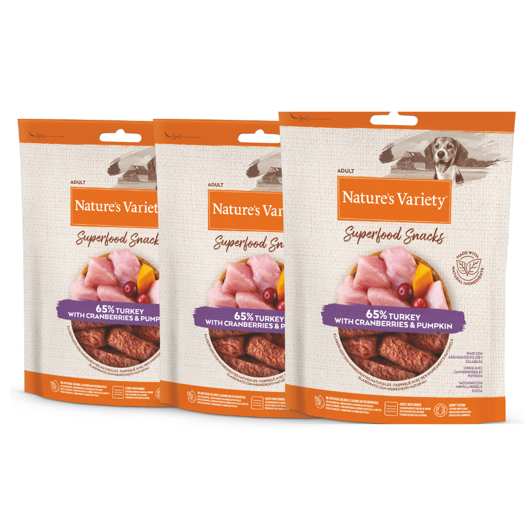 Superfood snacks kalakutiena su spanguolėmis ir moliūgais